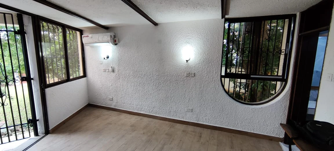 Diani Beach Chalets – project photograph 3