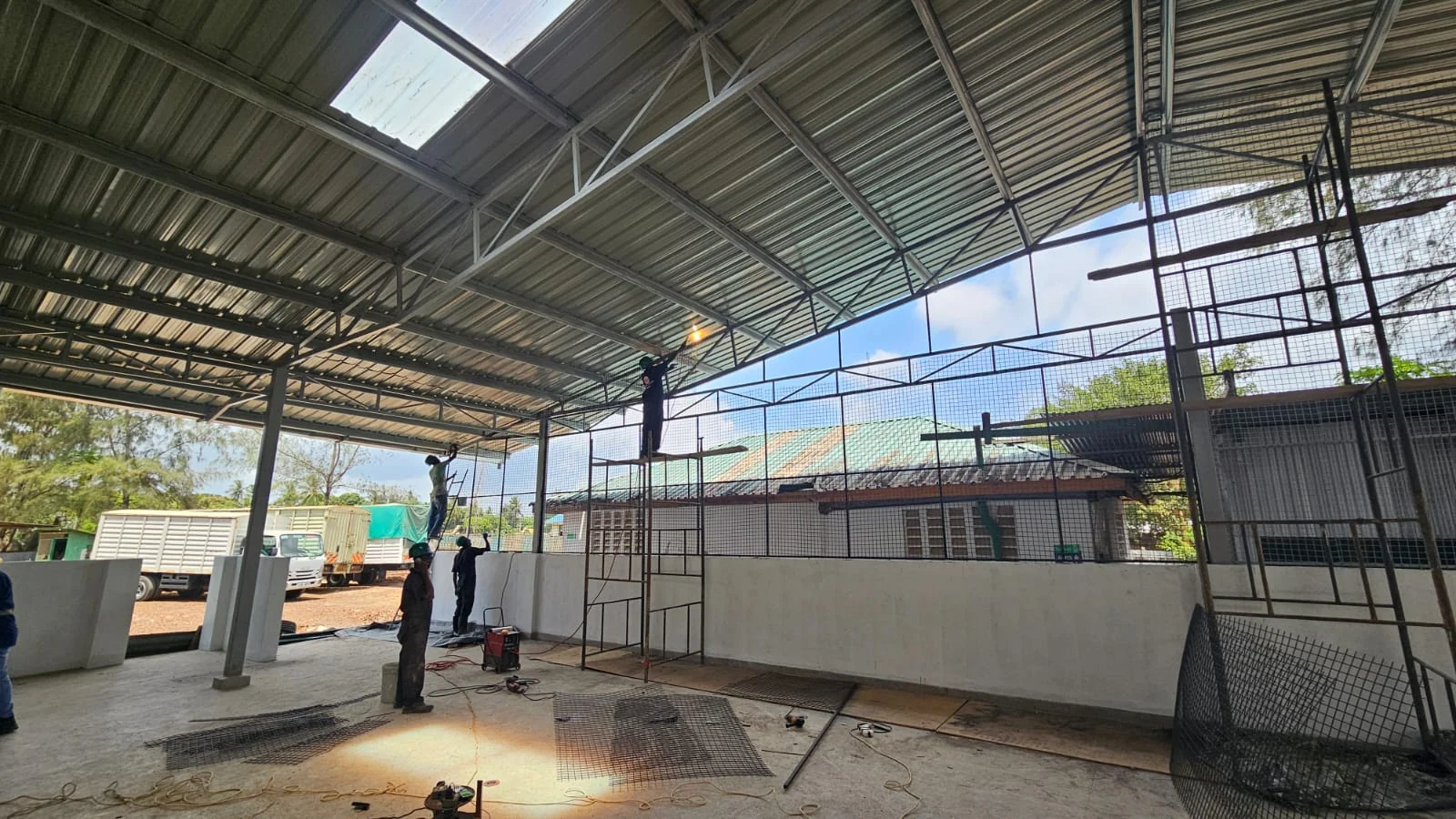 Kentaste Factory Roof – Diani – project photograph 4