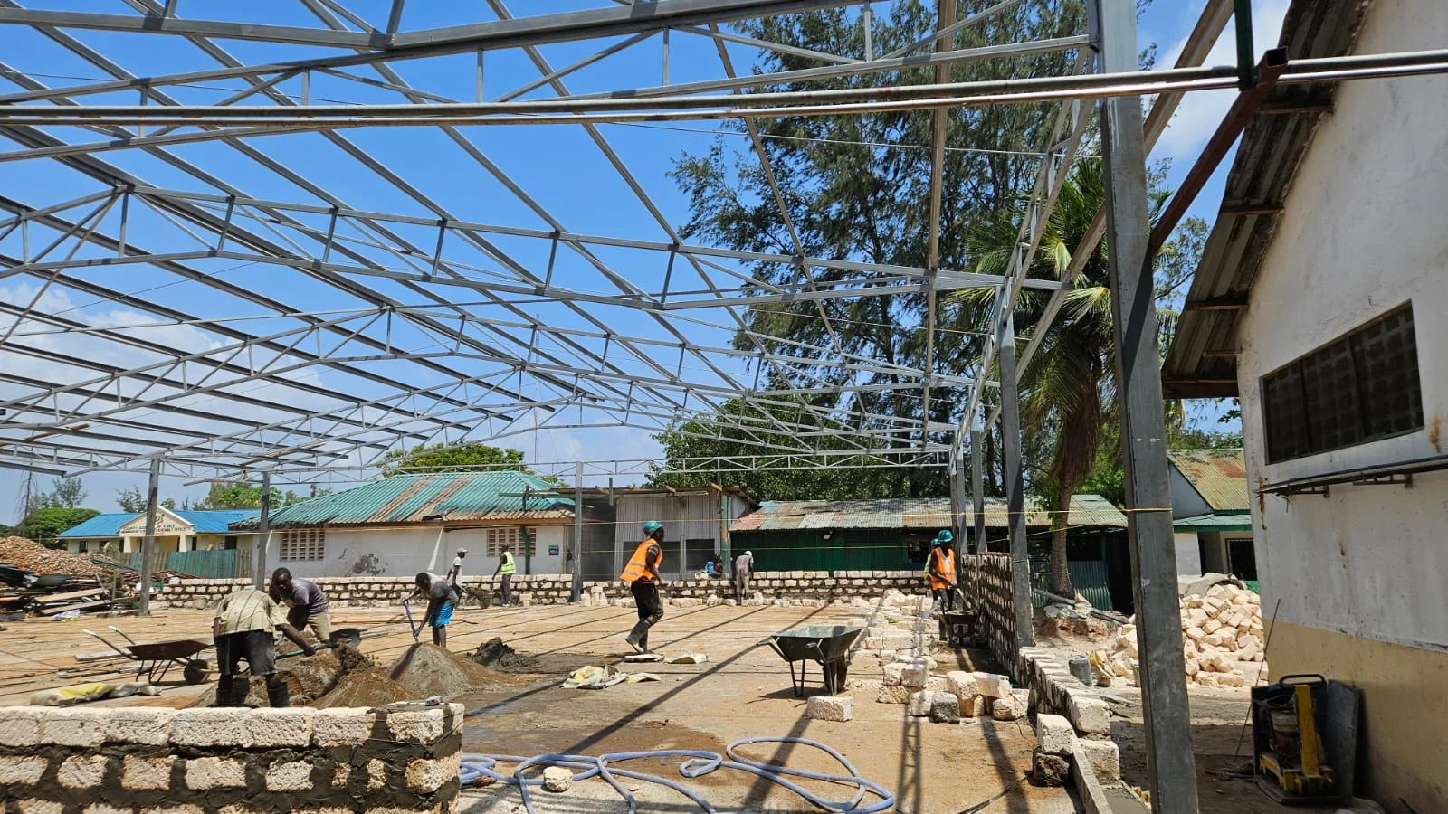 Kentaste Factory Roof – Diani – project photograph 5